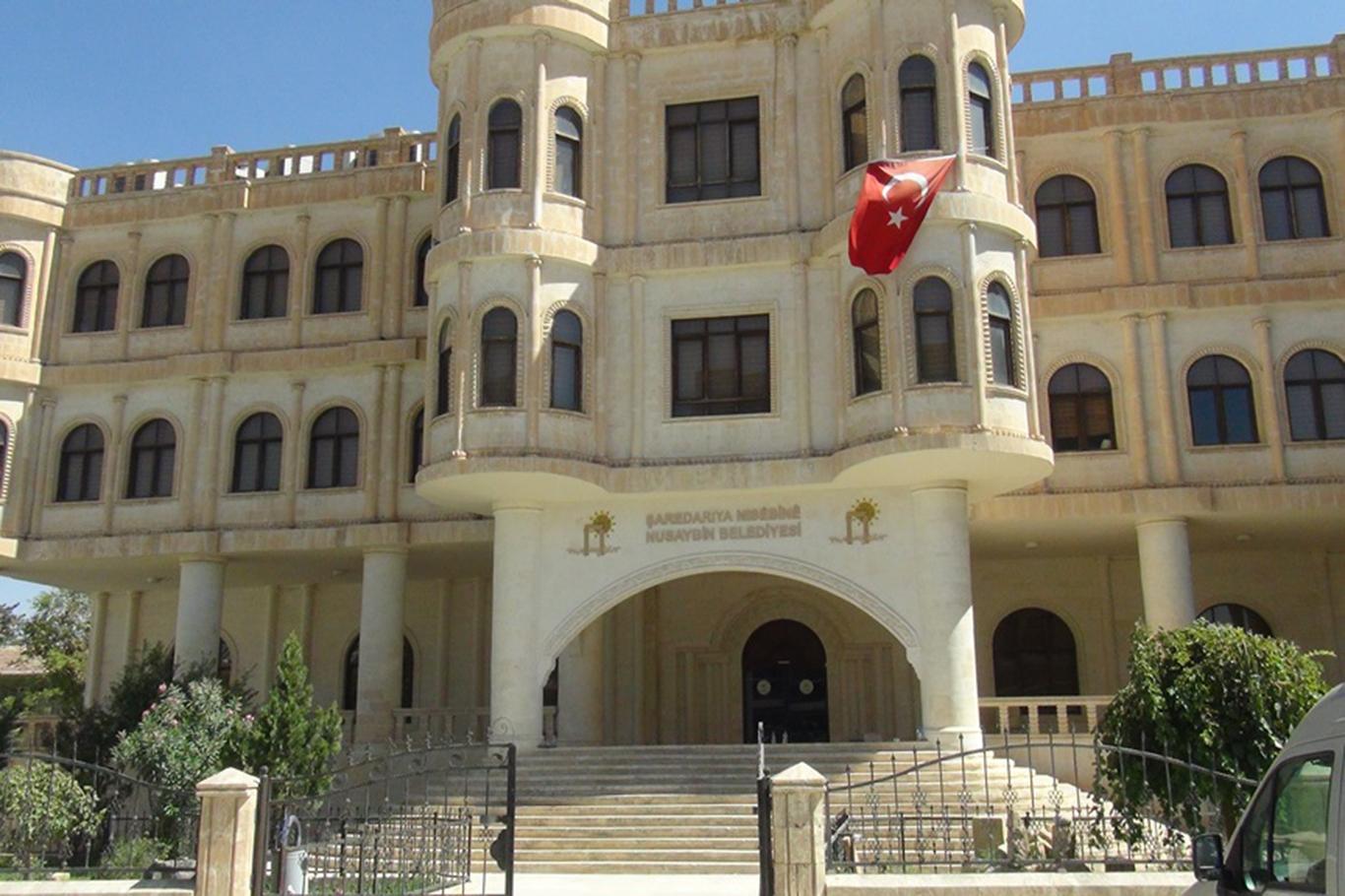 Nusaybin Belediyesine polis görevlendirildi Nusaybin Belediyesine polis görevlendirildi